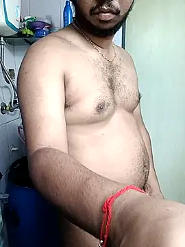 Snapshot of Mmm992170 chatting on September 16, 2025, 6:36 am Mmm992170 online show from September 16, 2025, 6:36 am