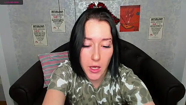 Snapshot of adell_berry chatting on January 23, 2025, 1:51 am adell berry online show from January 23, 2025, 1:51 am
