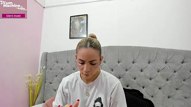 Valesskahall online show from October 14, 2025, 12:06 pm