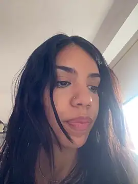 Snapshot of -Naomyy- chatting on December 19, 2024, 1:07 pm -Naomyy- online show from December 19, 2024, 1:07 pm