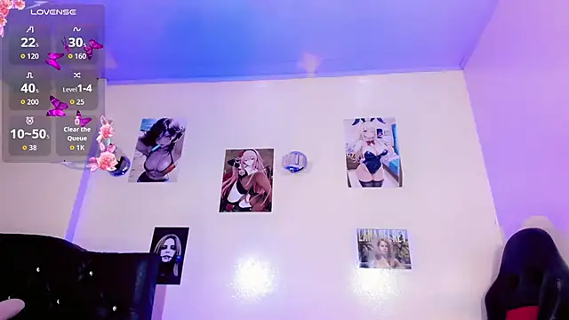 Snapshot of Elissa_taylor_ chatting on October 31, 2025, 7:10 pm Elissa taylor online show from October 31, 2025, 7:10 pm