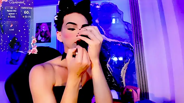 Snapshot of Elissa_taylor_ chatting on December 16, 2025, 7:40 pm Elissa taylor online show from December 16, 2025, 7:40 pm