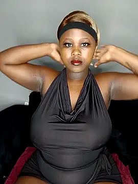 Snapshot of Dark_Berry_26 chatting on March 3, 2026, 12:17 am Dark Berry 26 online show from March 3, 2026, 12:17 am