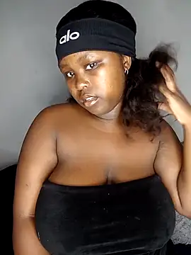 Dark Berry 26 online show from May 17, 2026, 1:49 am