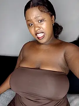 Snapshot of Dark_Berry_26 chatting on March 16, 2026, 3:47 am Dark Berry 26 online show from March 16, 2026, 3:47 am