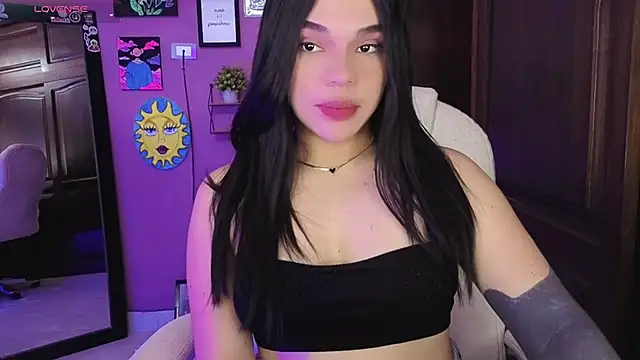 Veronica 111 online show from September 15, 2025, 1:55 pm