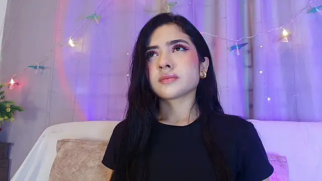 adara johnson   online show from February 15, 2026, 1:10 pm