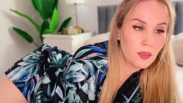 Myassistant online show from January 7, 2026, 8:25 pm