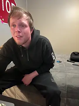 Snapshot of BigJohnson06 chatting on April 3, 2026, 5:19 pm BigJohnson06 online show from April 3, 2026, 5:19 pm