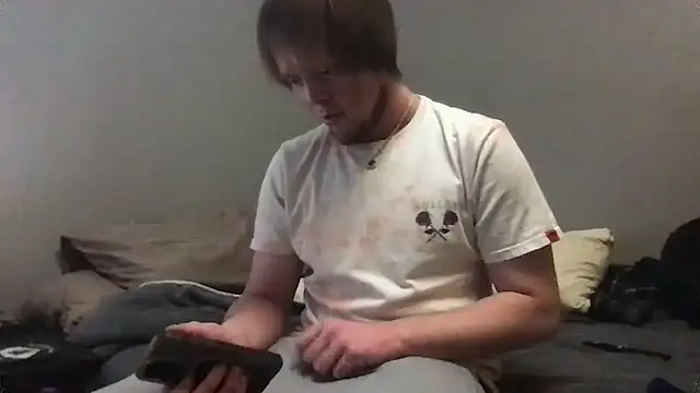 Snapshot of BigJohnson06 chatting on December 2, 2024, 11:29 am BigJohnson06 online show from December 2, 2024, 11:29 am