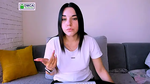 Snapshot of Kate_Ree chatting on September 12, 2025, 4:56 am Kate Ree online show from September 12, 2025, 4:56 am