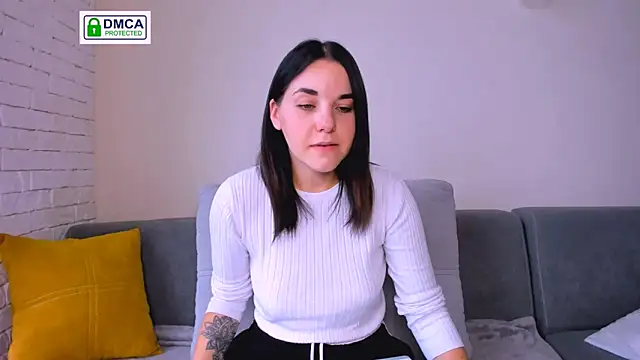 Snapshot of Kate_Ree chatting on September 19, 2025, 5:00 am Kate Ree online show from September 19, 2025, 5:00 am