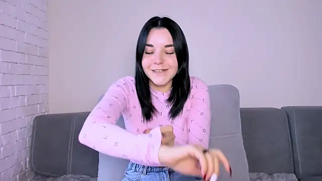 Snapshot of Kate_Ree chatting on November 1, 2025, 5:57 am Kate Ree online show from November 1, 2025, 5:57 am