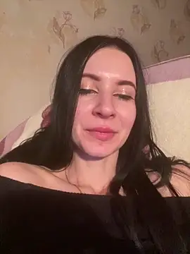 Snapshot of Starry_Siren chatting on February 5, 2026, 5:53 pm Starry Siren online show from February 5, 2026, 5:53 pm