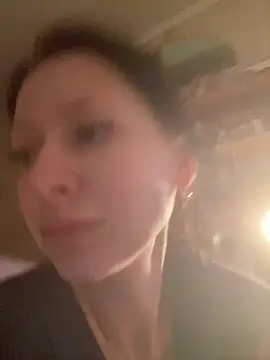 Snapshot of Starry_Siren chatting on February 26, 2026, 2:06 pm Starry Siren online show from February 26, 2026, 2:06 pm