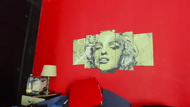 Snapshot of Kendra_Hot1 chatting on February 17, 2025, 5:34 pm Kendra Hot1 online show from February 17, 2025, 5:34 pm