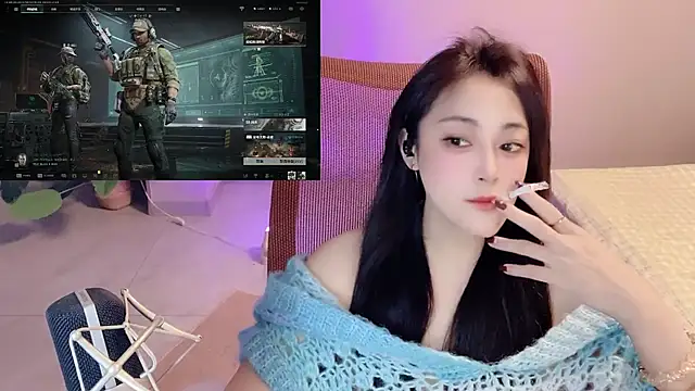 Daisy-77 online show from May 11, 2026, 1:01 pm