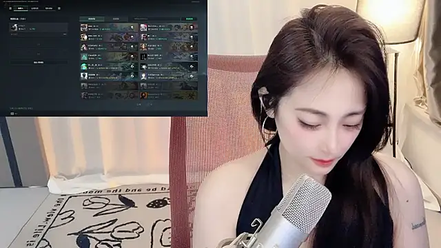 Daisy-77 online show from May 22, 2026, 12:25 pm