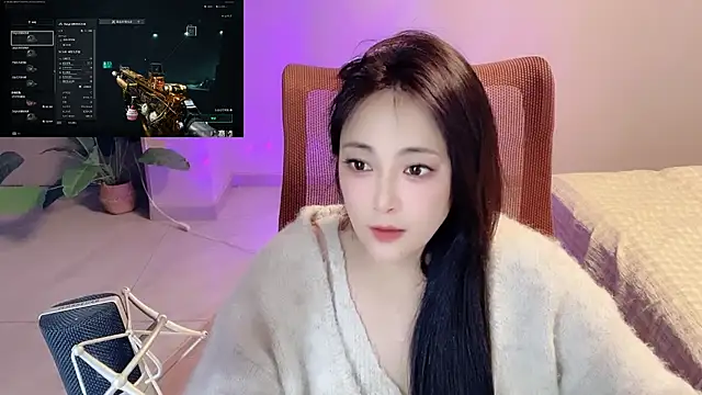 Daisy-77 online show from May 7, 2026, 11:35 am