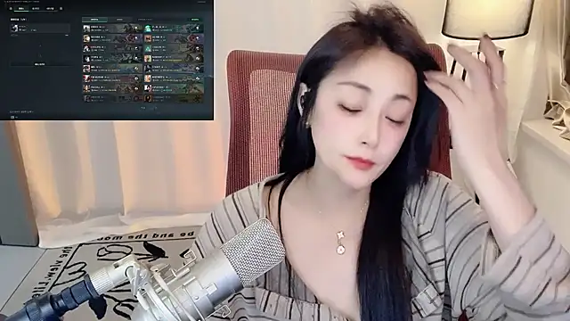 Daisy-77 online show from May 20, 2026, 1:08 pm