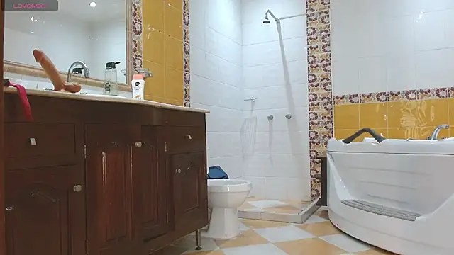 Snapshot of cintia_hills chatting on April 11, 2026, 9:51 pm cintia hills online show from April 11, 2026, 9:51 pm