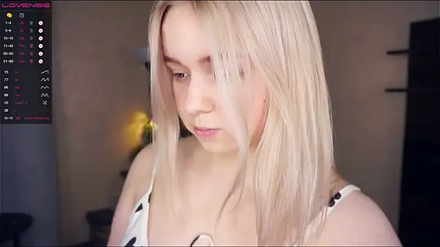 ZaraCreedon online show from March 1, 2025, 10:21 pm