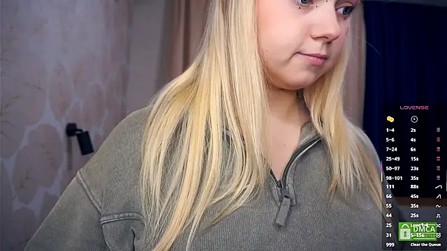 ZaraCreedon online show from November 27, 2025, 5:08 am