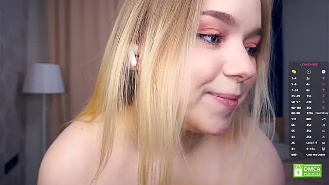 ZaraCreedon online show from November 10, 2025, 5:12 am