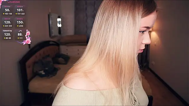 ZaraCreedon online show from September 12, 2025, 5:07 am