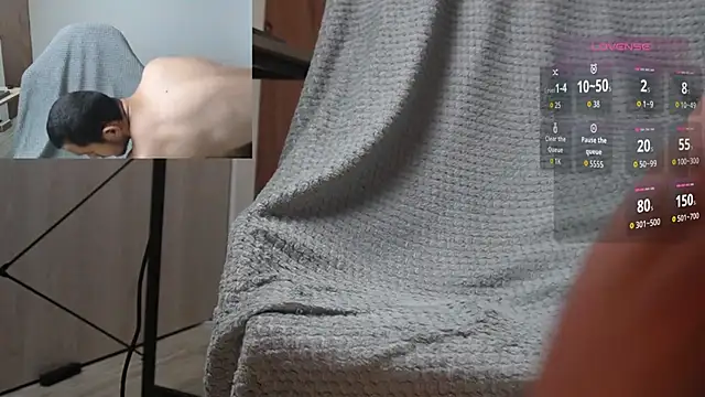 AXEL AG5 online show from October 7, 2025, 1:56 pm