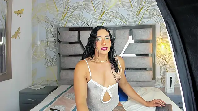 Alison Chan  online show from May 14, 2026, 9:12 pm