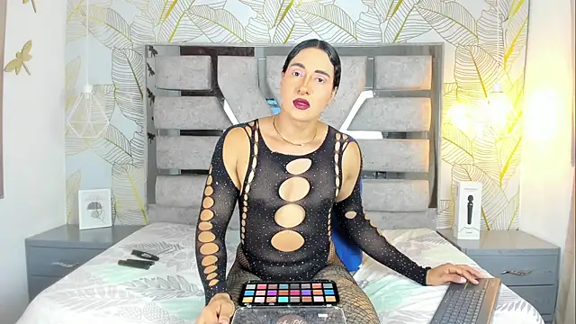 Alison Chan  online show from May 23, 2026, 9:47 pm