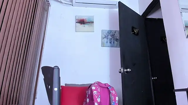 alondrabigtits online show from March 19, 2026, 9:31 am