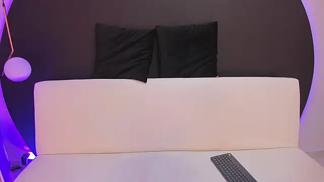 Ada Monroe10 online show from March 17, 2026, 1:47 pm