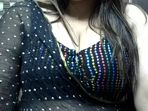 Snapshot of bhabhi_jaan11 chatting on February 4, 2025, 12:22 pm bhabhi jaan11 online show from February 4, 2025, 12:22 pm