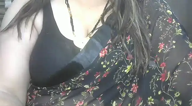 Snapshot of bhabhi_jaan11 chatting on January 28, 2025, 6:49 pm bhabhi jaan11 online show from January 28, 2025, 6:49 pm