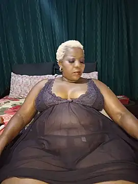 dirasweetlipsxx online show from July 22, 2026, 7:27 pm