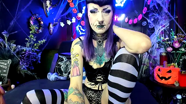 Purple Coffin666 online show from October 28, 2025, 10:58 am