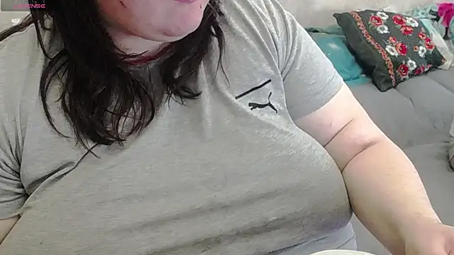 Snapshot of lisa_Black00 chatting on April 6, 2026, 6:25 am lisa Black00 online show from April 6, 2026, 6:25 am