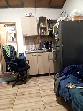 latinmartin73 online show from March 15, 2025, 1:40 pm