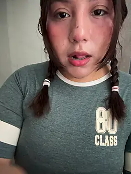 Snapshot of kittyfresita chatting on February 2, 2026, 6:01 am kittyfresita online show from February 2, 2026, 6:01 am