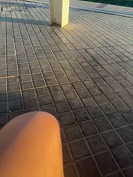 jovenestraviesos online show from February 13, 2026, 5:13 pm