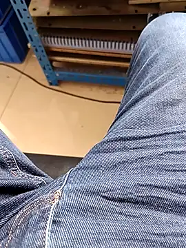 Snapshot of huzi518 chatting on April 14, 2026, 7:46 am huzi518 online show from April 14, 2026, 7:46 am