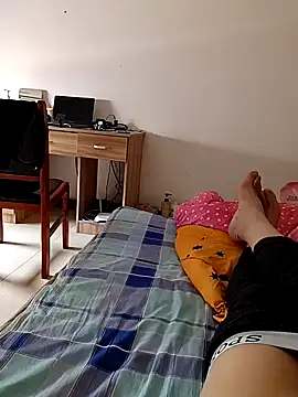 Snapshot of huzi518 chatting on March 28, 2026, 6:03 am huzi518 online show from March 28, 2026, 6:03 am