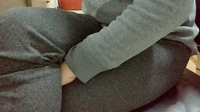 Snapshot of huzi518 chatting on November 8, 2025, 7:17 pm huzi518 online show from November 8, 2025, 7:17 pm