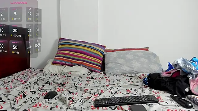 ashvsterry online show from December 2, 2025, 6:26 am