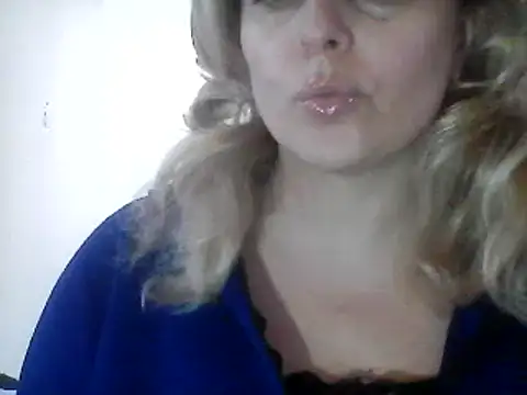 SweetCandy356 online show from March 22, 2025, 1:52 pm