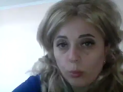 SweetCandy356 online show from March 21, 2025, 12:17 pm