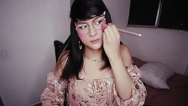 Snapshot of Kiitygirl chatting on January 10, 2026, 6:09 am Kiitygirl online show from January 10, 2026, 6:09 am