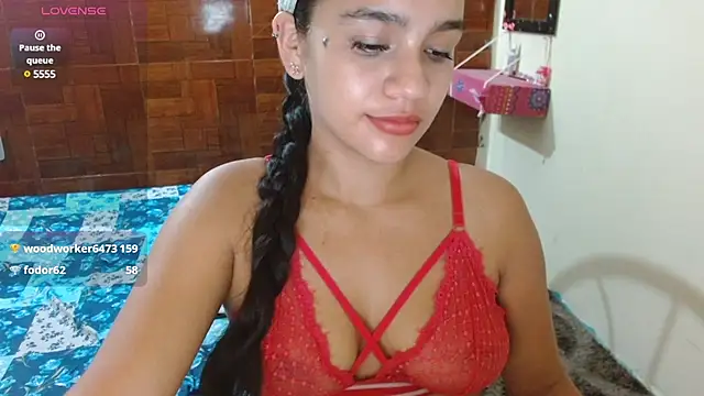 Snapshot of Mia_brunette26 chatting on February 13, 2025, 4:11 am Mia brunette26 online show from February 13, 2025, 4:11 am